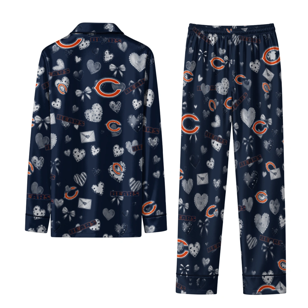 chicago bears long pajama set personalized heart charms blue fashion forward.webp chicago bears long pajama set personalized heart charms blue fashion forward.webp